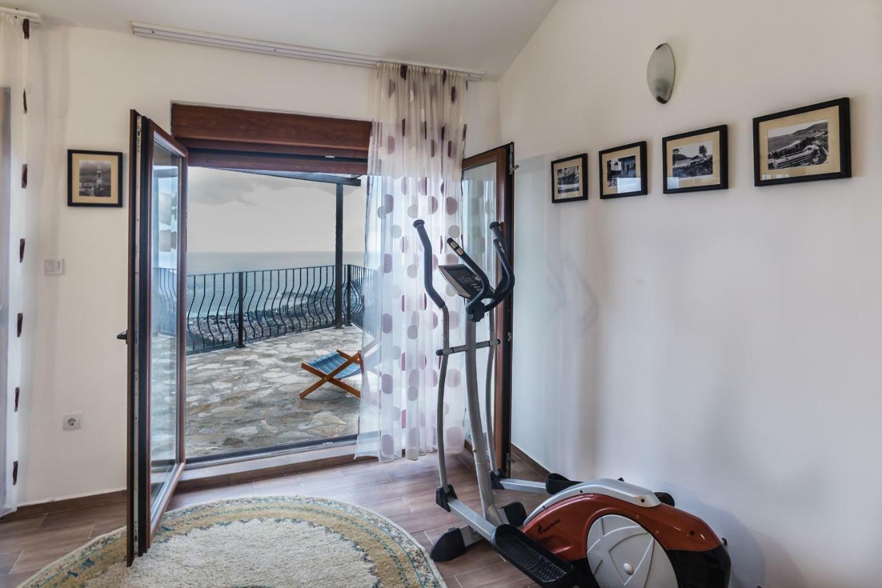 Villa Ladera Lapcici บุดวา ภายนอก รูปภาพ